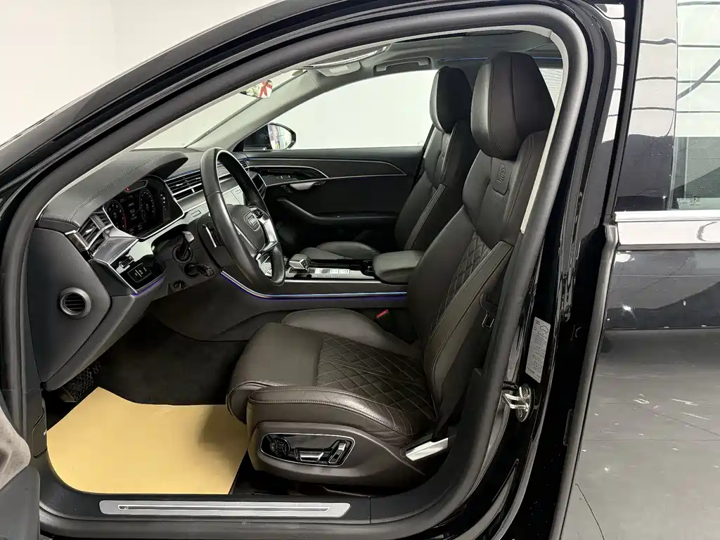 Audi A8 2021 A8L 50 TFSI quattro comfort type купить на сайте DeffCars