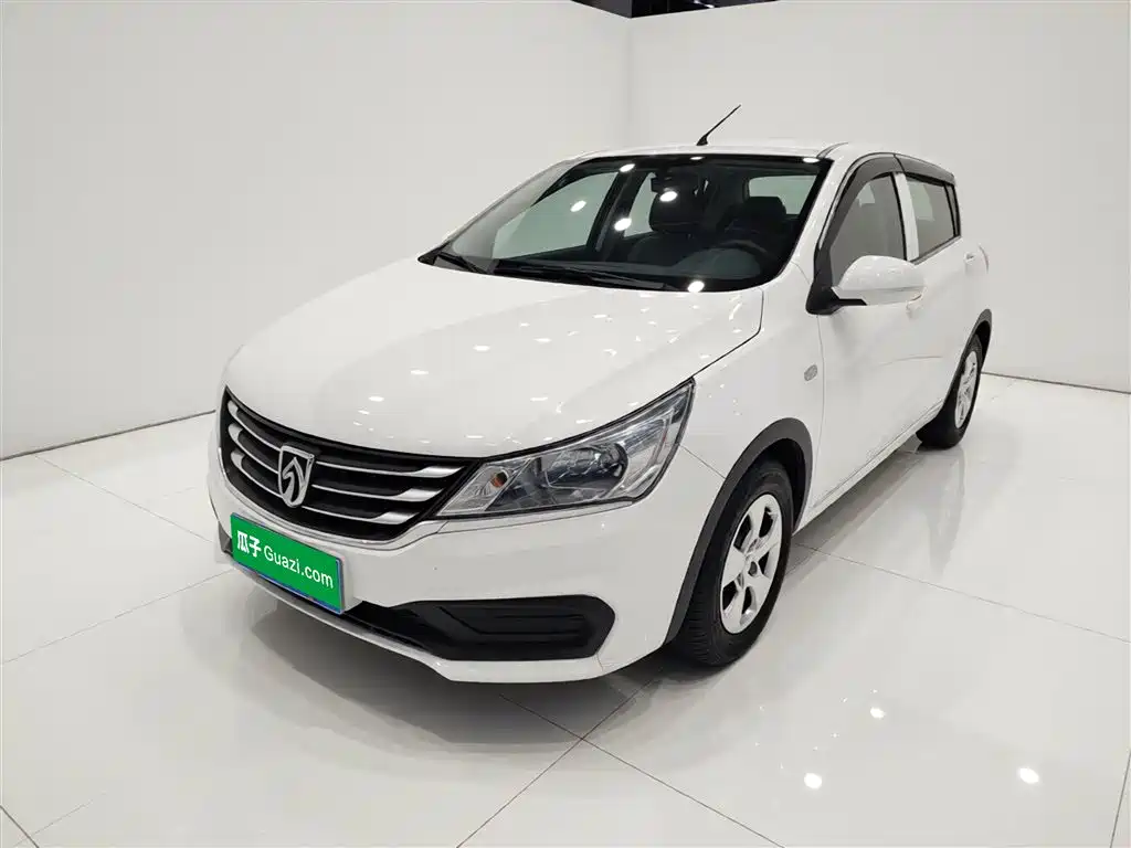 Baojun 310 2016 1.2L manual comfort model купить на сайте DeffCars