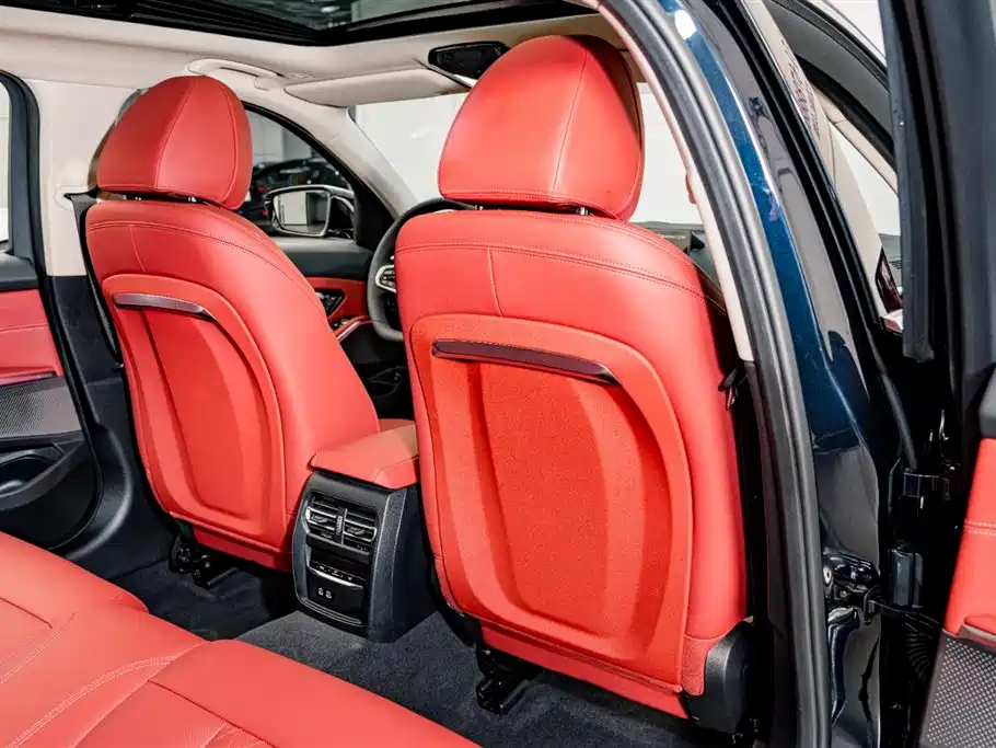BMW 3 Series 2025 325Li M Sports Package купить на сайте DeffCars