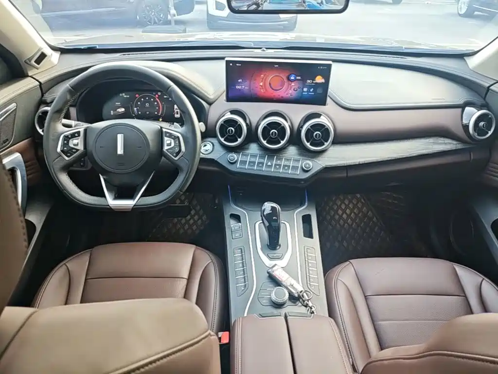 Weipai VV7 2021 2.0T Technology Edition купить на сайте DeffCars