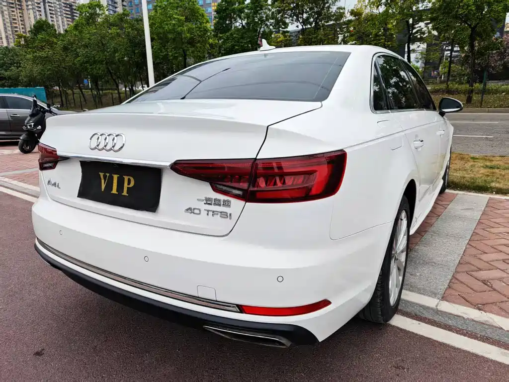 Audi A4L 2019 40 TFSI Enterprising National V купить на сайте DeffCars