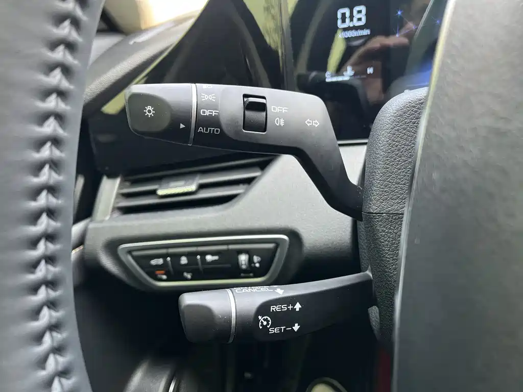 Pentium B70 2023 third generation 1.5T automatic enjoyment model купить на сайте DeffCars