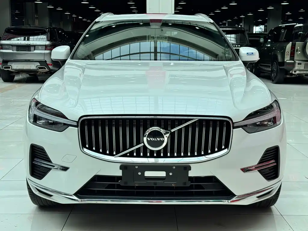 Volvo XC60 2022 B5 four-wheel drive Zhiyuan Deluxe Edition купить на сайте DeffCars
