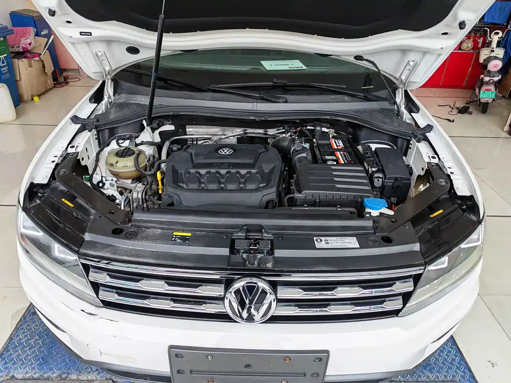 Tiguan L 2018 330TSI automatic two-wheel drive luxury version купить на сайте DeffCars