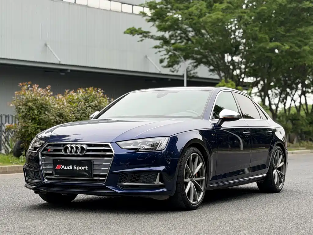 Audi S4 2018 S4 3.0TFSI купить на сайте DeffCars