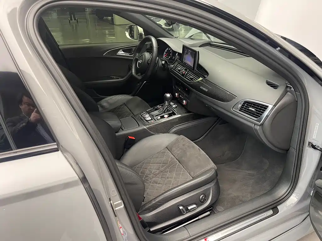 Audi RS 6 2018 RS 6 4.0T Avant exclusive sports limited edition купить на сайте DeffCars