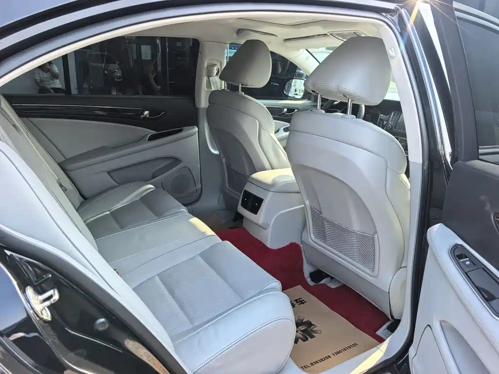 Hongqi H7 2018 2.0T flagship version купить на сайте DeffCars