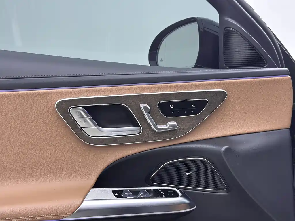 Mercedes-Benz E-Class 2025 E 300 L Fashion Model купить на сайте DeffCars