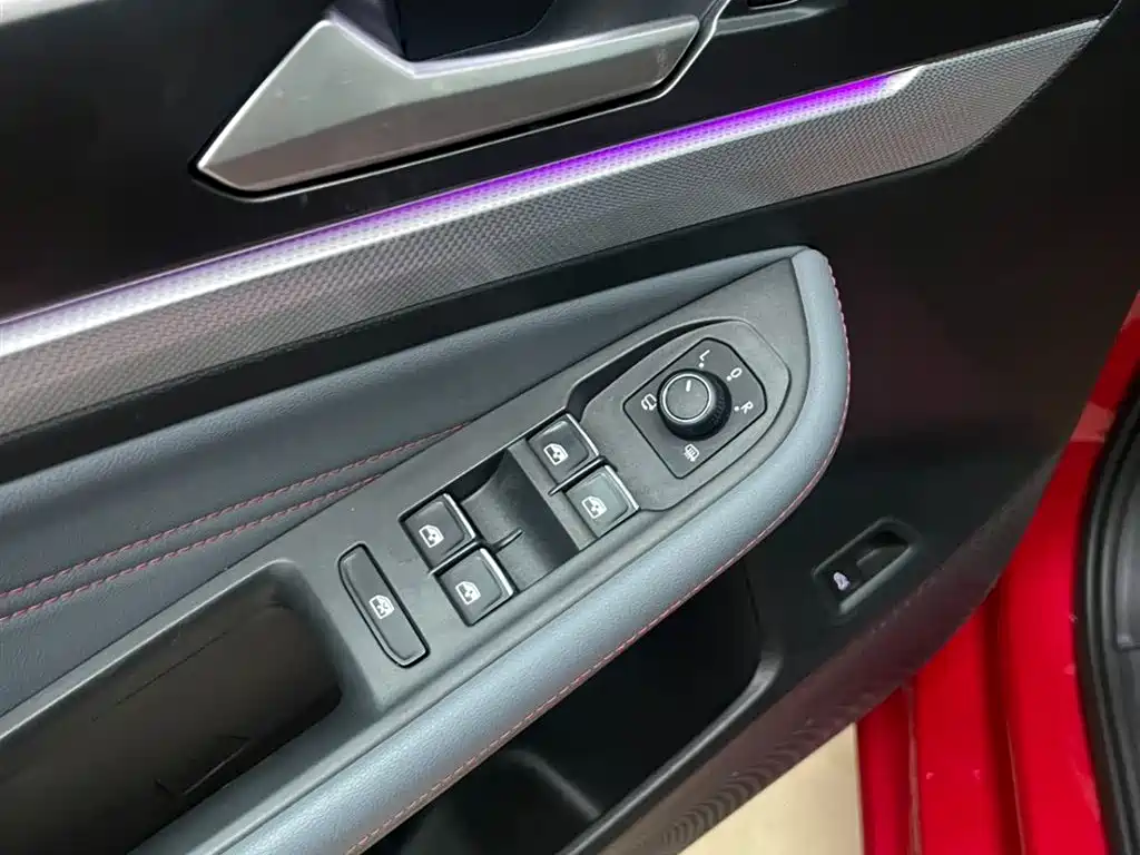 Lingdu 2022 Lingdu L 280TSI DSG Hot Edition купить на сайте DeffCars