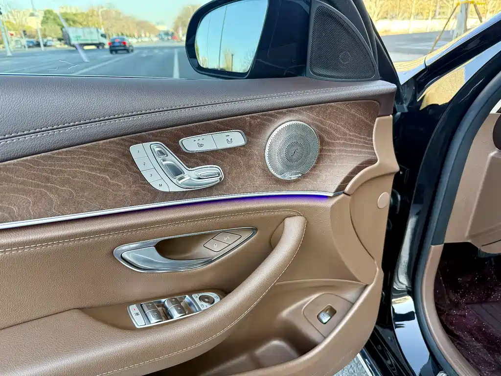 Mercedes-Benz E-Class 2022 Model Three E 300 L Luxury Model купить на сайте DeffCars