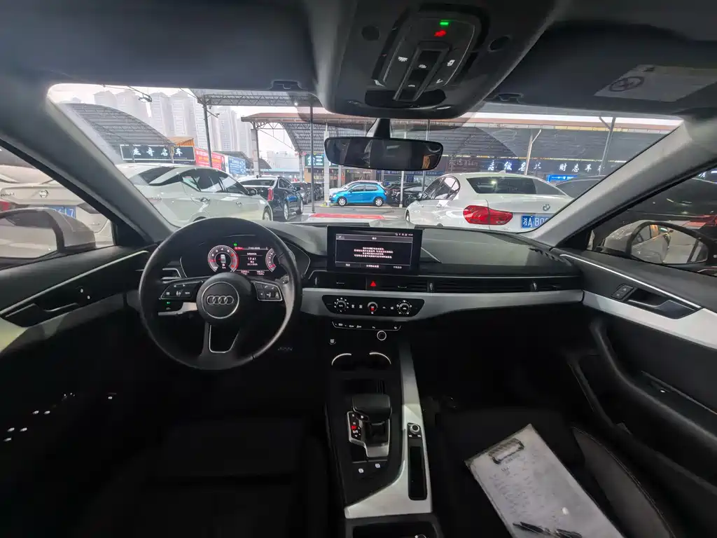 Audi A4L 2023 40 TFSI Fashionable and Dynamic купить на сайте DeffCars