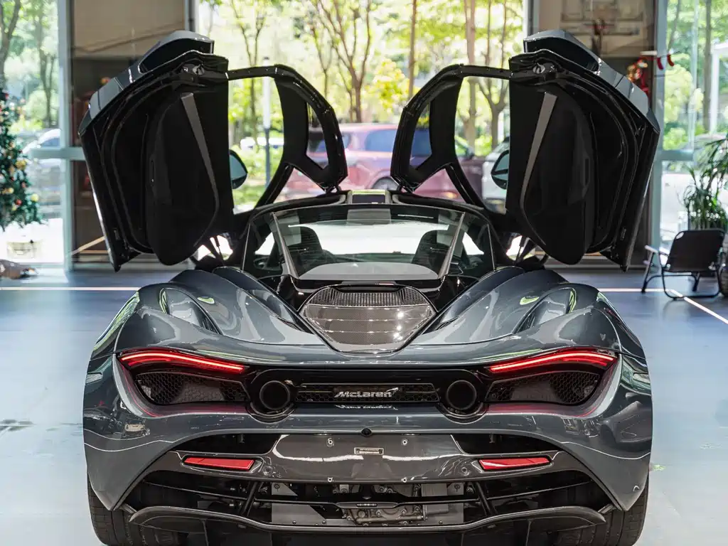 McLaren 720S 2019 4.0T Coupe купить на сайте DeffCars