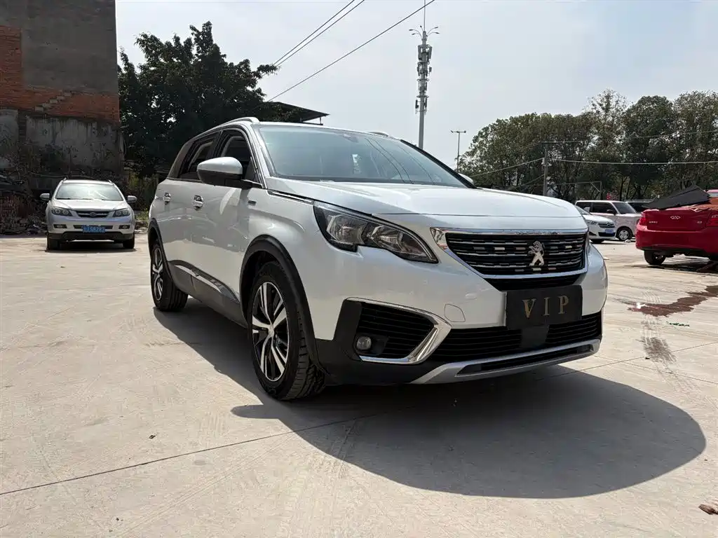 Peugeot 5008 2017 350THP 5-seat elite version купить на сайте DeffCars