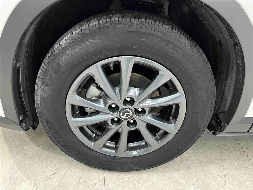 Mazda CX-4 2021 2.0L automatic two-wheel drive Blue Sky Vitality Edition купить на сайте DeffCars