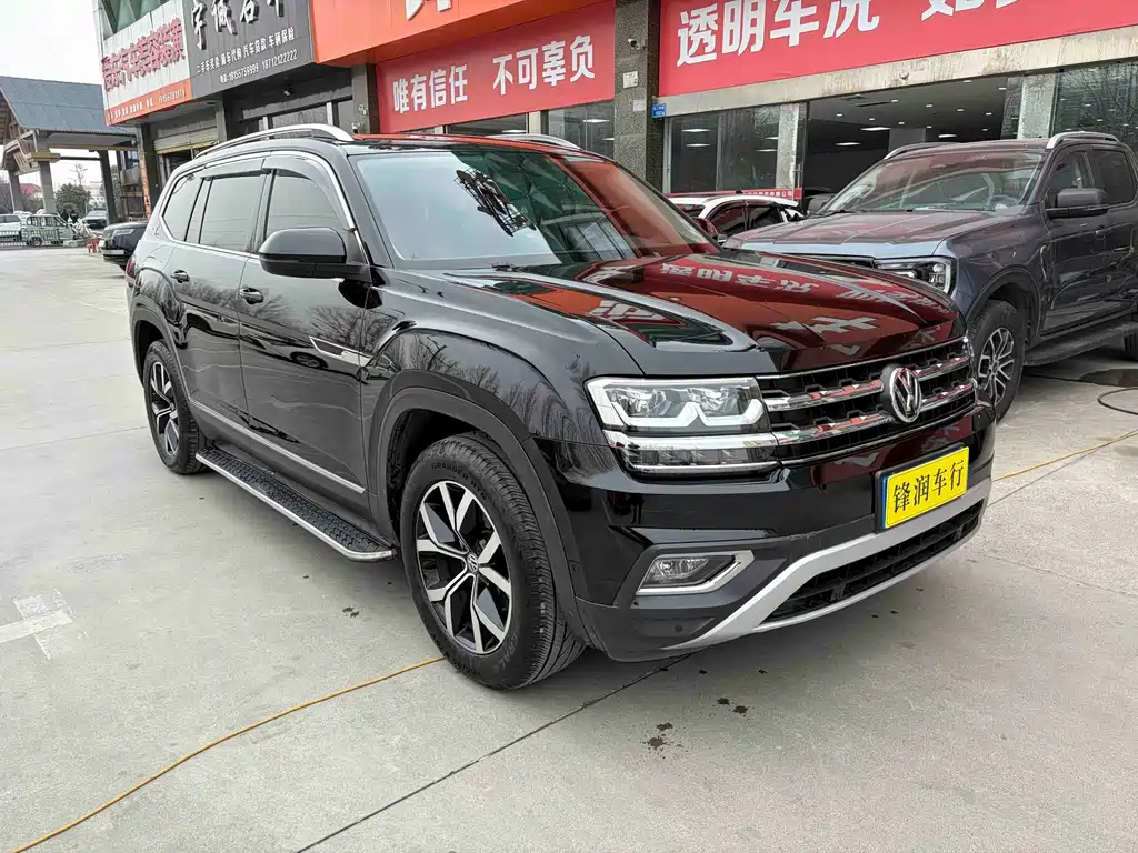 Touron 2019 330TSI 2WD Deluxe Edition National VI купить на сайте DeffCars