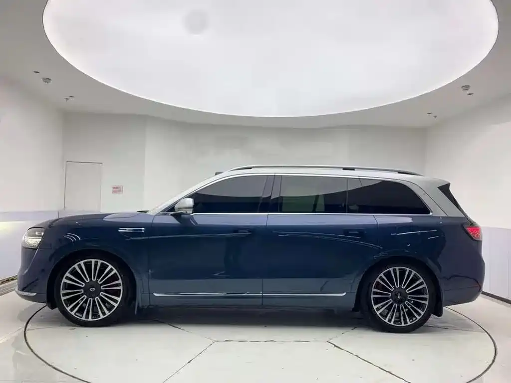 Wenjie M9 2024 pure electric Ultra version 100kWh 6-seater version купить на сайте DeffCars