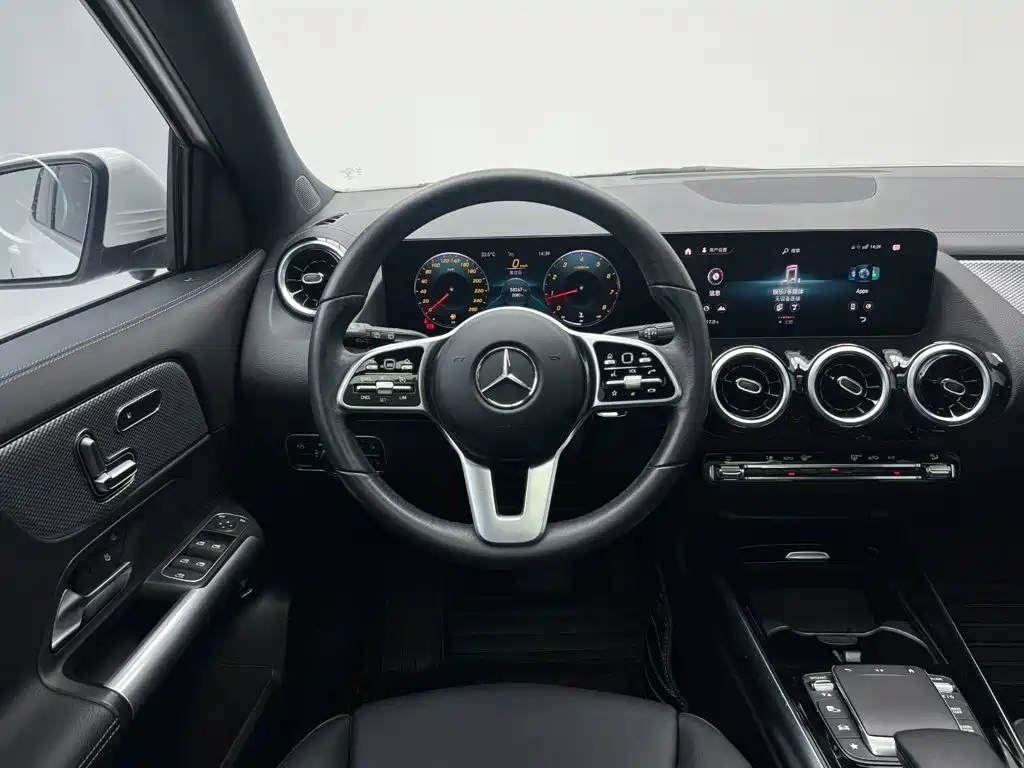 Mercedes-Benz GLA 2020 GLA 180 купить на сайте DeffCars