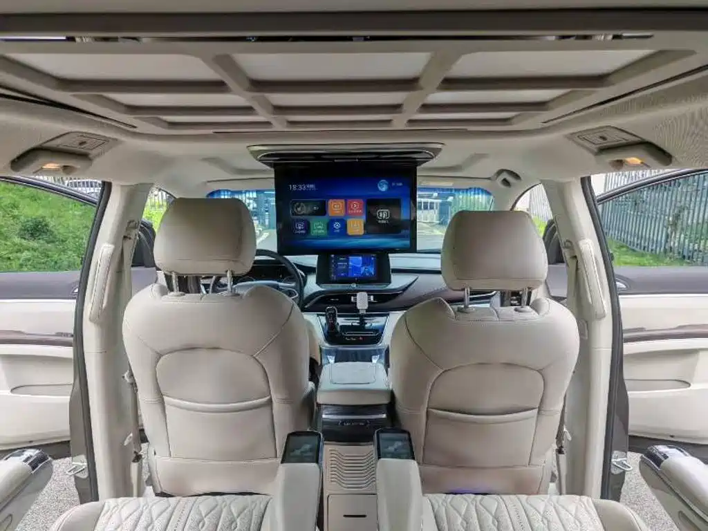 Buick GL8 2022 Land Business Class 652T Comfort купить на сайте DeffCars