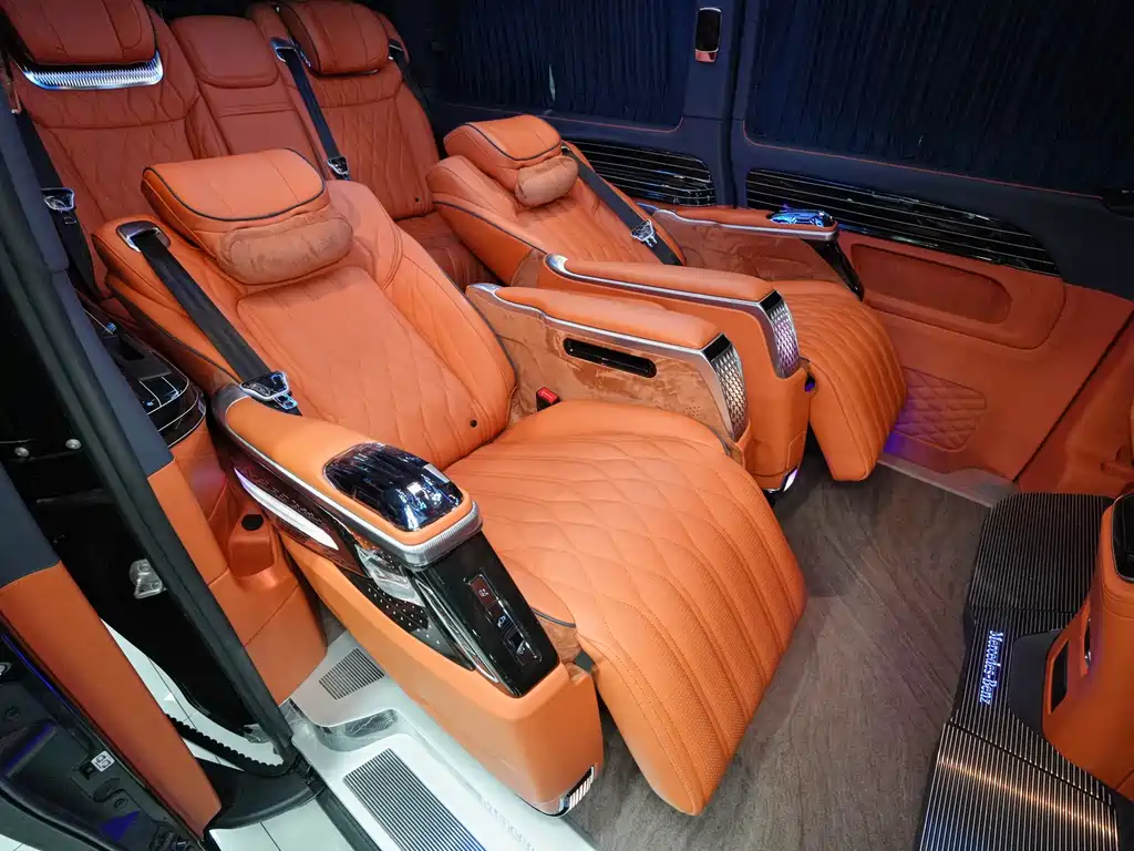 Vito 2024 2.0T Business Edition 7 seats купить на сайте DeffCars