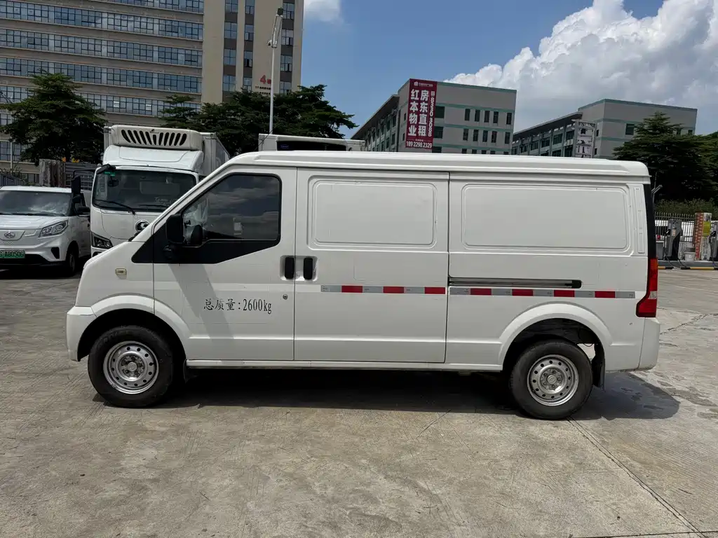 Ruichi EC35 2023 EC35V Standard 38.64 kWh купить на сайте DeffCars