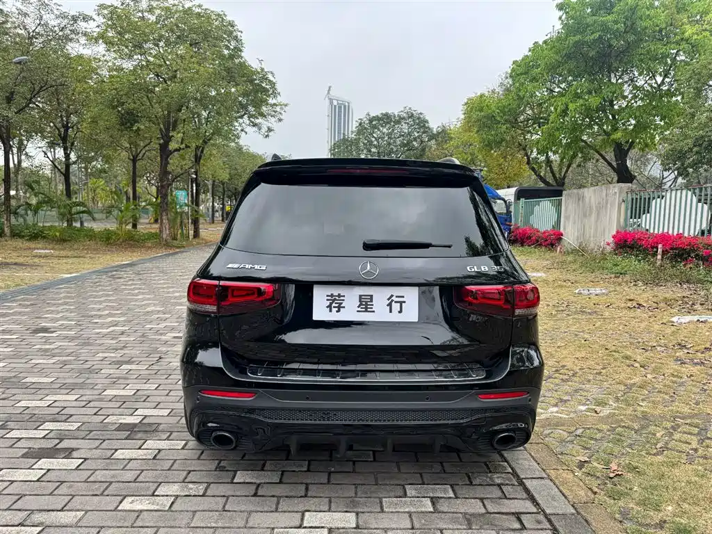 Mercedes-Benz GLB AMG 2022 AMG GLB 35 4MATIC купить на сайте DeffCars