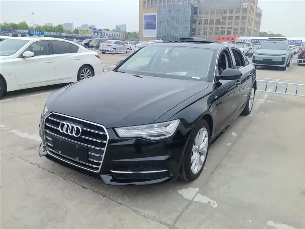 Audi A6L 2018 30th Anniversary Model 35 TFSI Fashion Model купить на сайте DeffCars