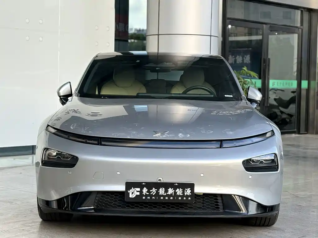 XPeng P7 2020 Model 670E купить на сайте DeffCars