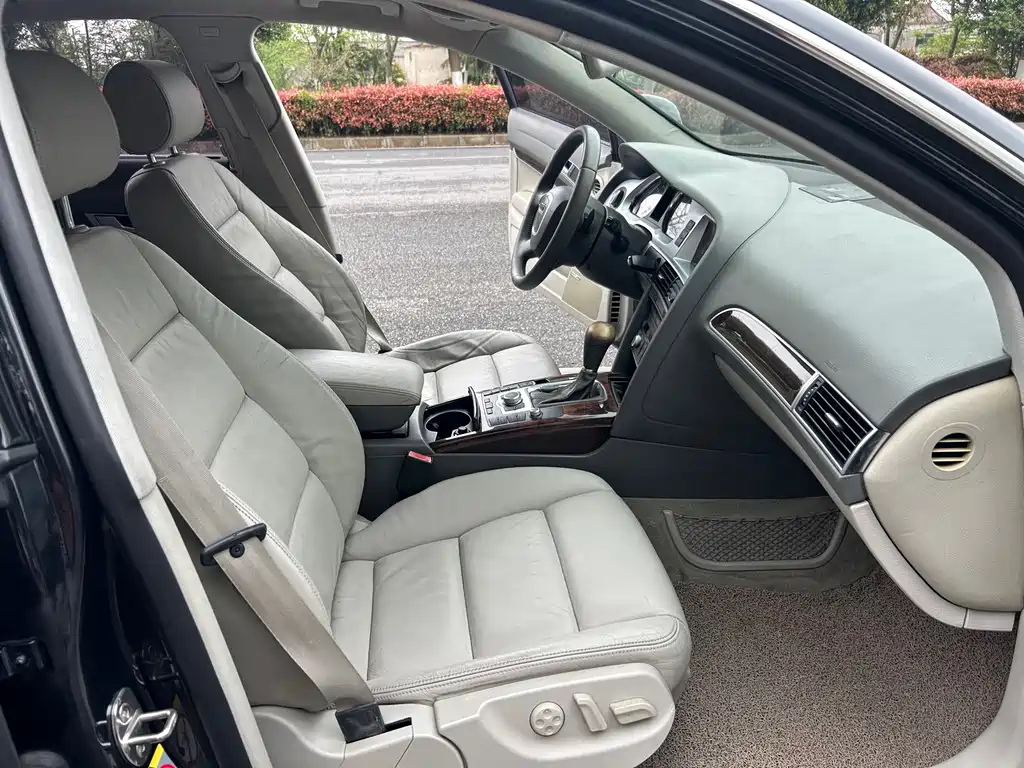Audi A6L 2009 2.8 FSI Comfort and Entertainment купить на сайте DeffCars