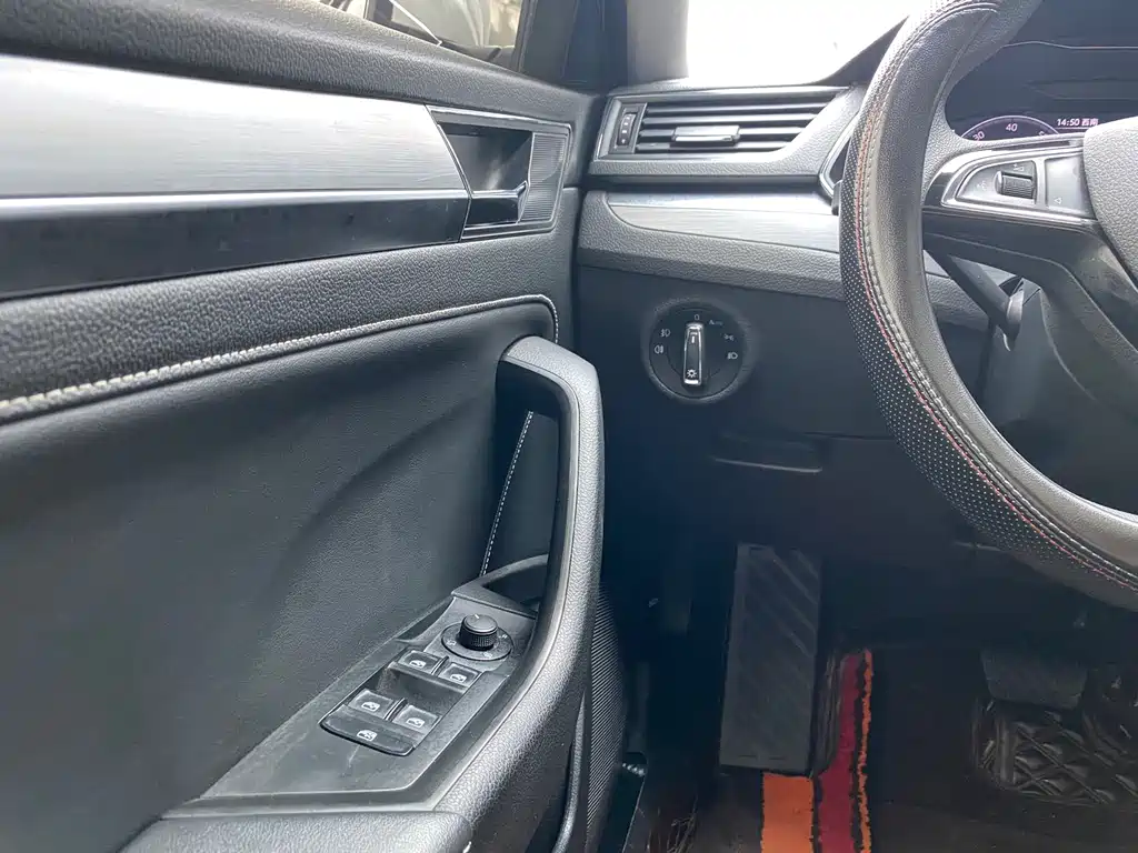 Superb 2022 TSI280 DSG Exclusive Edition купить на сайте DeffCars