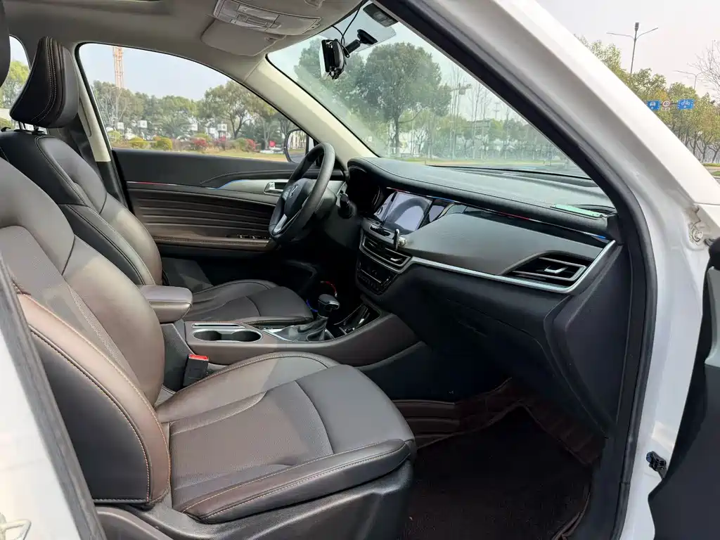Changan CS35PLUS 2019 1.6L automatic Yuelian upgraded version купить на сайте DeffCars
