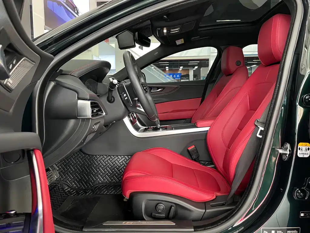 Jaguar XEL 2023 2.0T 250PS R-DYNAMIC S Advanced Sports Edition купить на сайте DeffCars