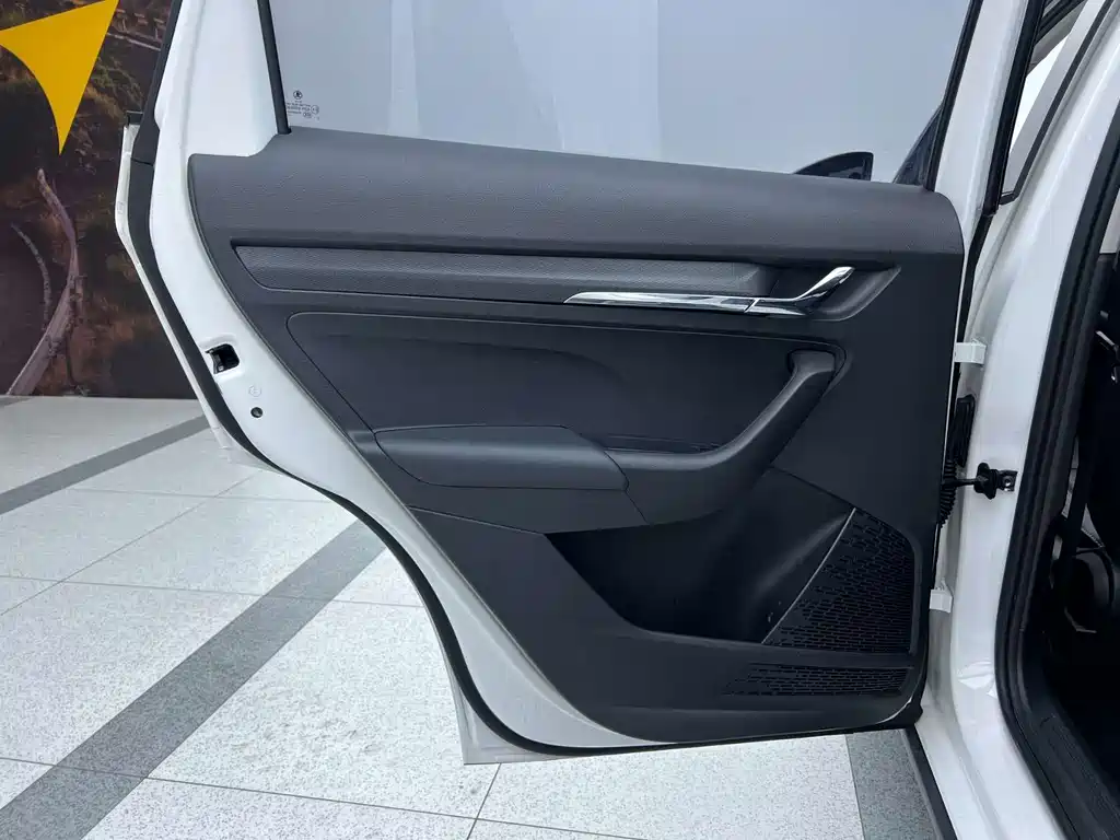 Kamiq 2021 1.5L Automatic Comfort Edition купить на сайте DeffCars
