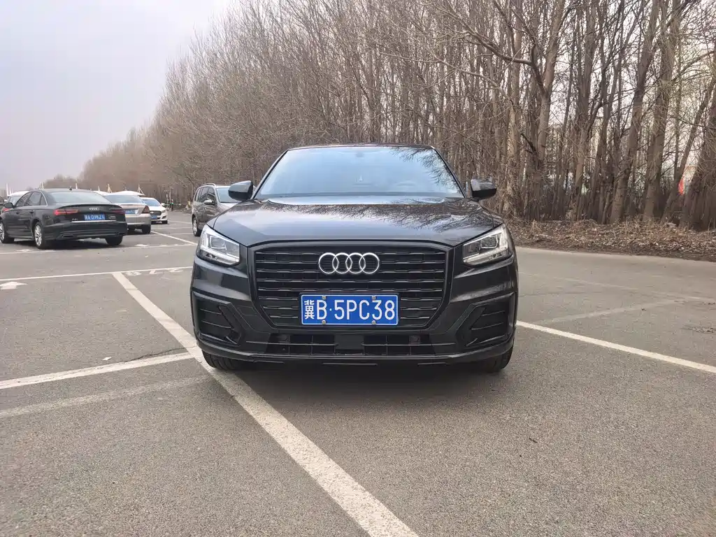 Audi Q2L 2021 35 TFSI fashionable and dynamic купить на сайте DeffCars