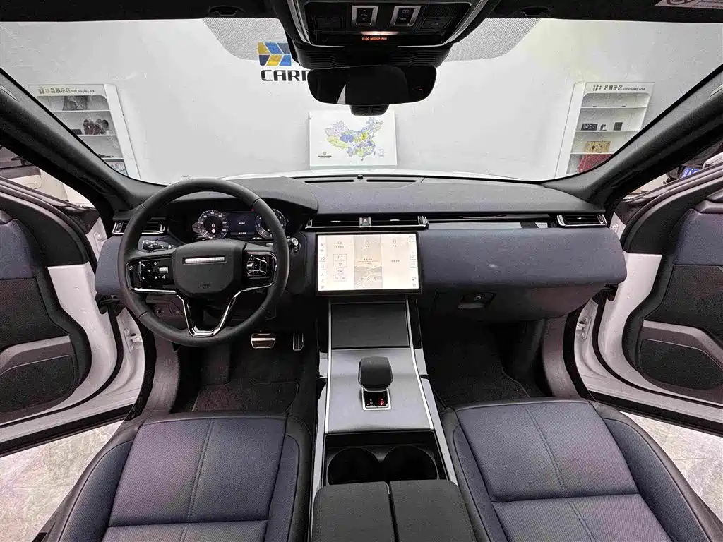 Range Rover Velar 2024 Dynamic SE купить на сайте DeffCars