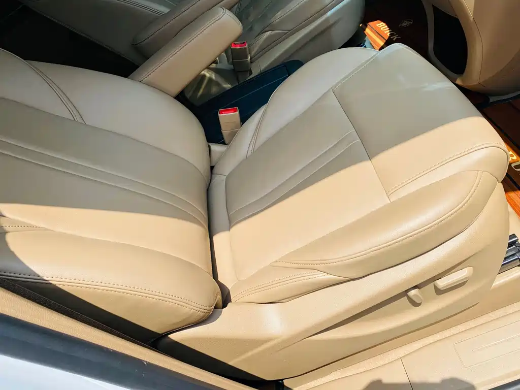 Buick GL8 2018 ES 28T Exclusive Type National VI купить на сайте DeffCars