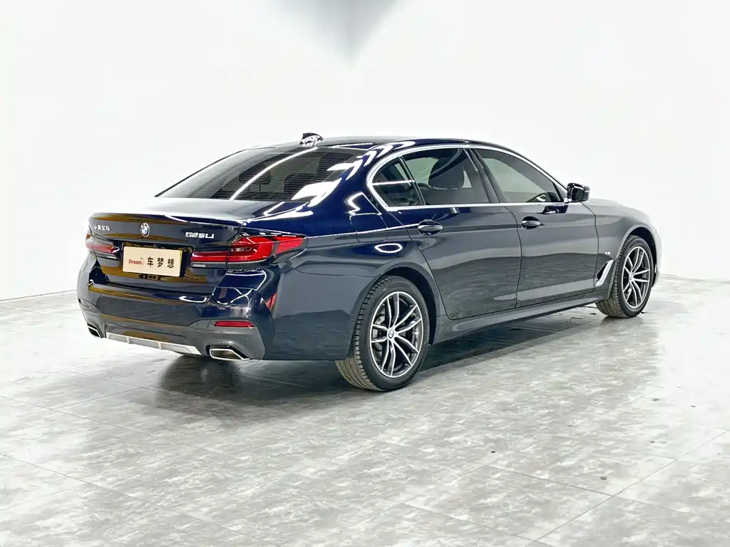 BMW 5 Series 2022 facelift 525Li M Sports Package купить на сайте DeffCars