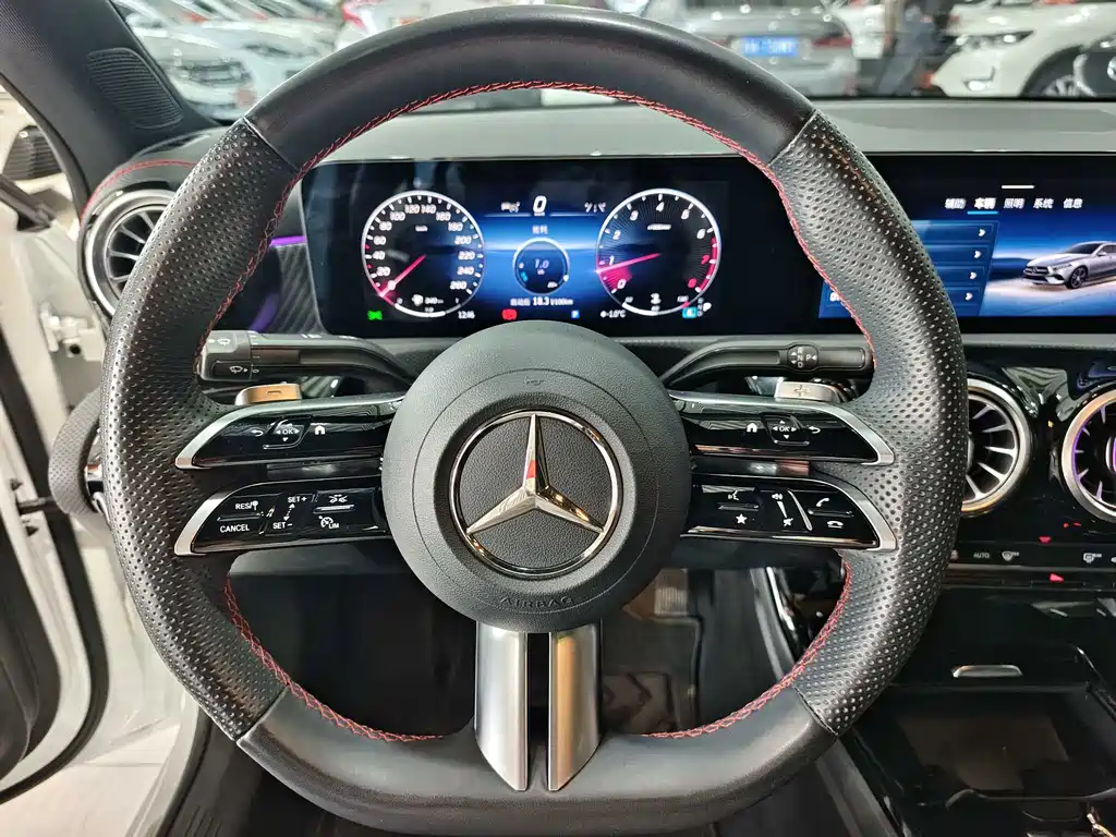 Mercedes-Benz A-Class 2024 facelift A 200 L fashionable model купить на сайте DeffCars