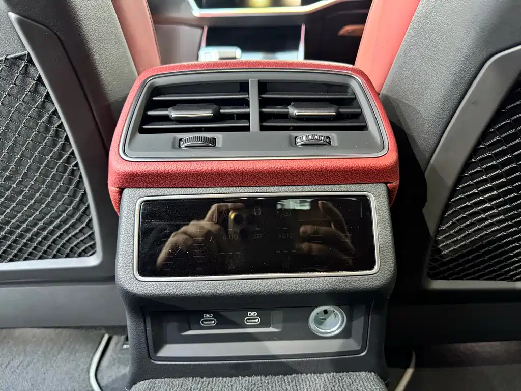 Audi A7L 2023 55 TFSI quattro S-line Black Warrior Edition купить на сайте DeffCars