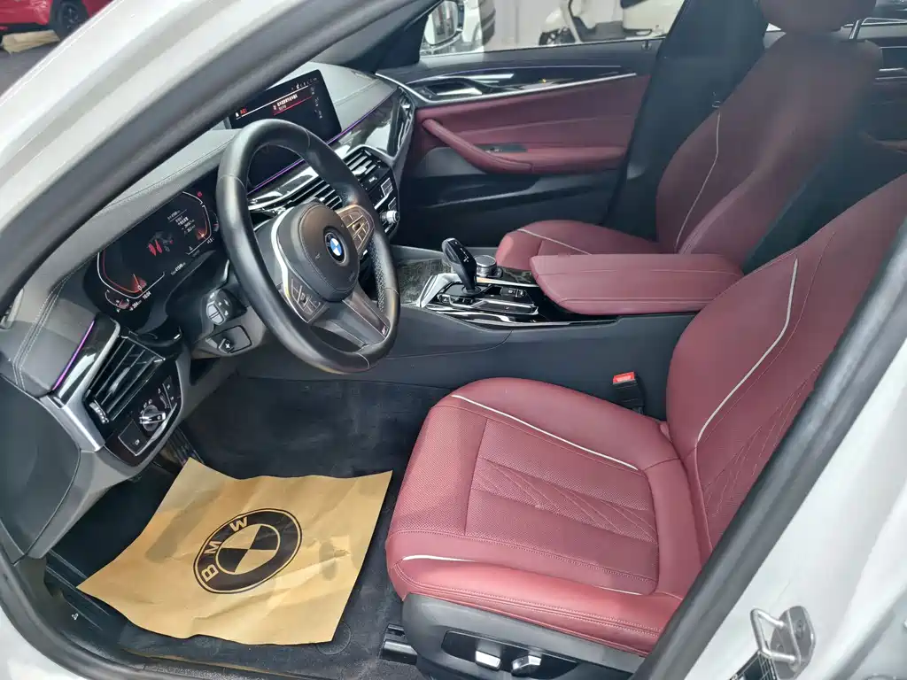 BMW 5 Series 2022 525Li M Sports Package купить на сайте DeffCars