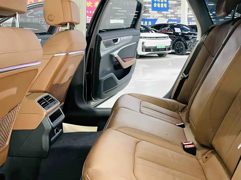 Audi A6L 2019 40 TFSI luxury and elegant model купить на сайте DeffCars