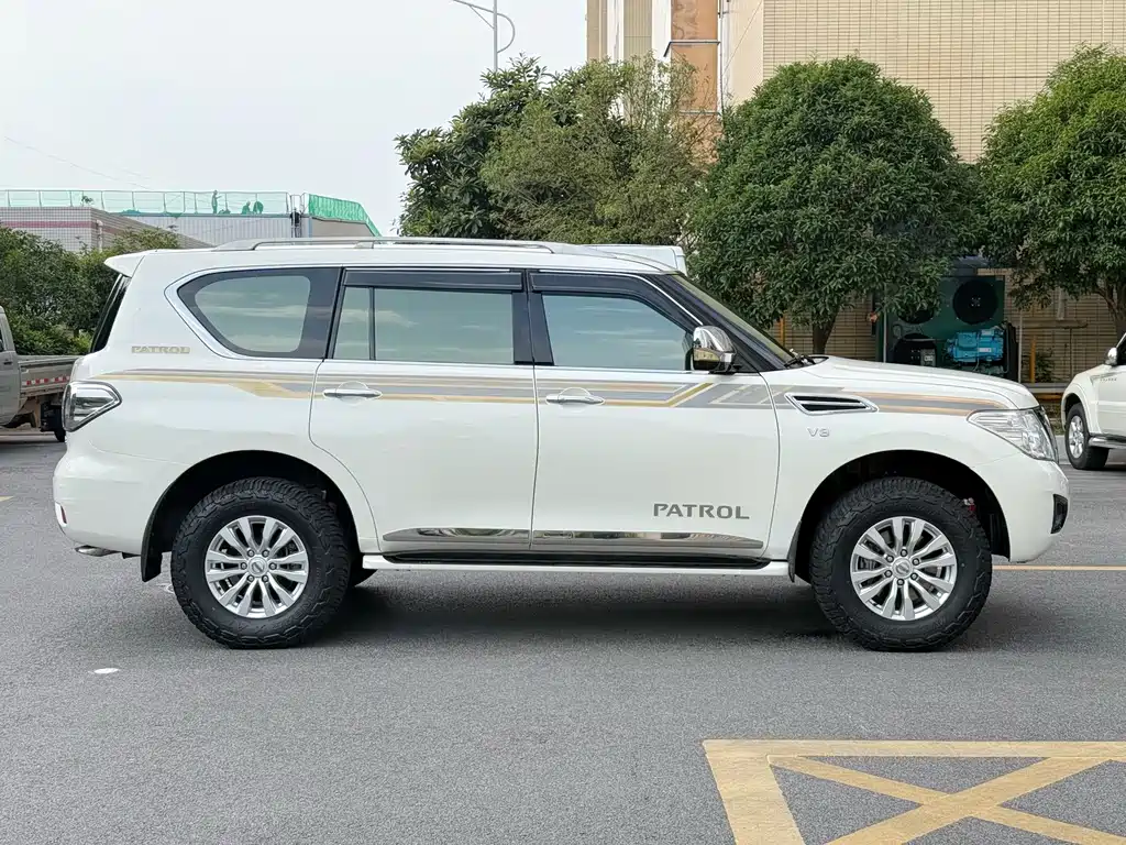 Patrol 2018 4.0L LinkedIn model купить на сайте DeffCars