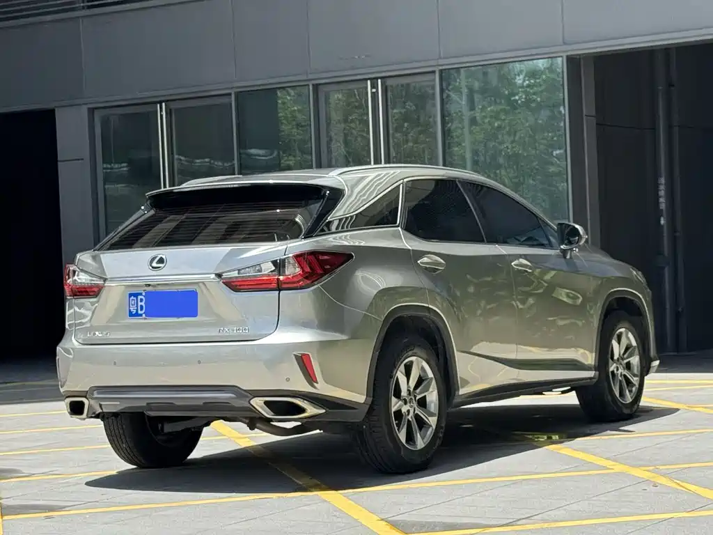 Lexus RX 2020 300 2WD Elite Edition National VI купить на сайте DeffCars