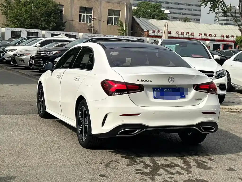 Mercedes-Benz A-Class 2023 A 200 L Fashion Model купить на сайте DeffCars