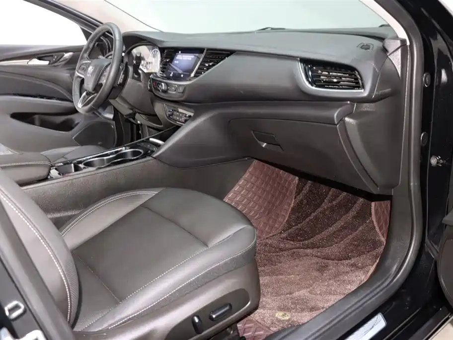 Regal 2024 facelift 28T indulgent version купить на сайте DeffCars