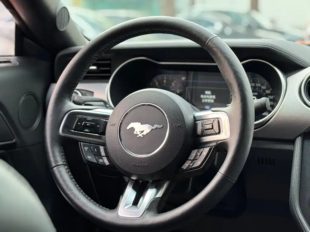 Mustang 2020 2.3L EcoBoost купить на сайте DeffCars