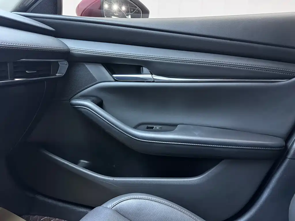 Mazda3 Angkesela 2022 2.0L automatic quality version купить на сайте DeffCars
