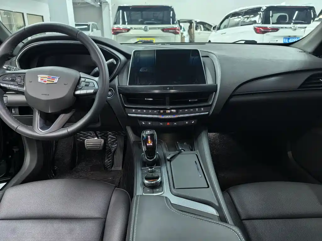 Cadillac CT5 2023 28T luxury model (standard version) купить на сайте DeffCars