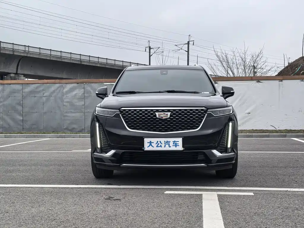 Cadillac XT6 2022 2.0T six-seat four-wheel drive luxury model купить на сайте DeffCars