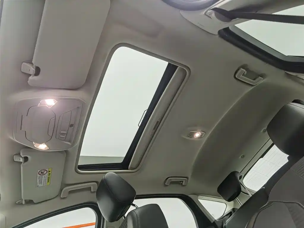 Focus 2020 hatchback classic 1.5L automatic fashion model купить на сайте DeffCars