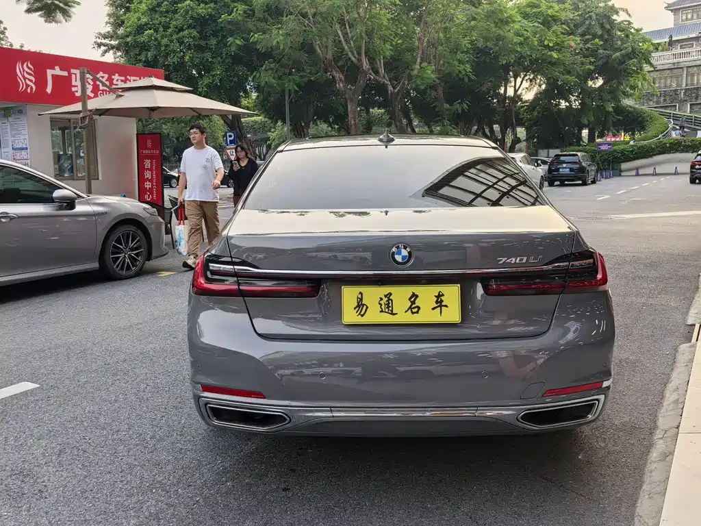 BMW 7 Series 2019 facelift 730Li luxury package купить на сайте DeffCars